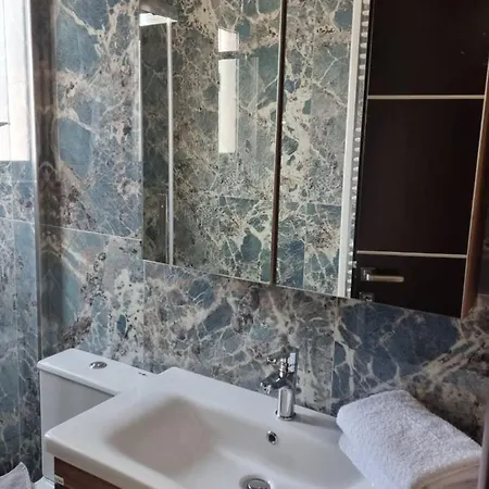 Valentina's Luxe Apartment