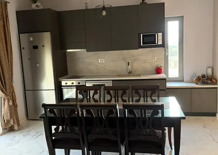 Valentina's Luxe Appartement