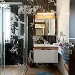 Valentina's Luxe Mastihari