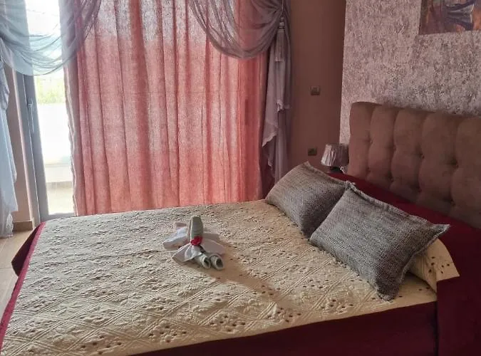 Valentina's Luxe Apartamento *