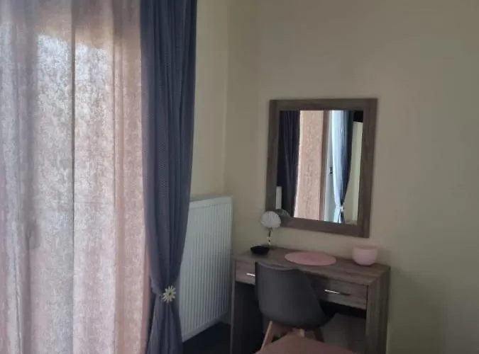 Valentina's Luxe Apartamento