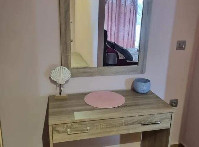 Valentina's Luxe Apartamento