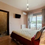Valentina's Luxe